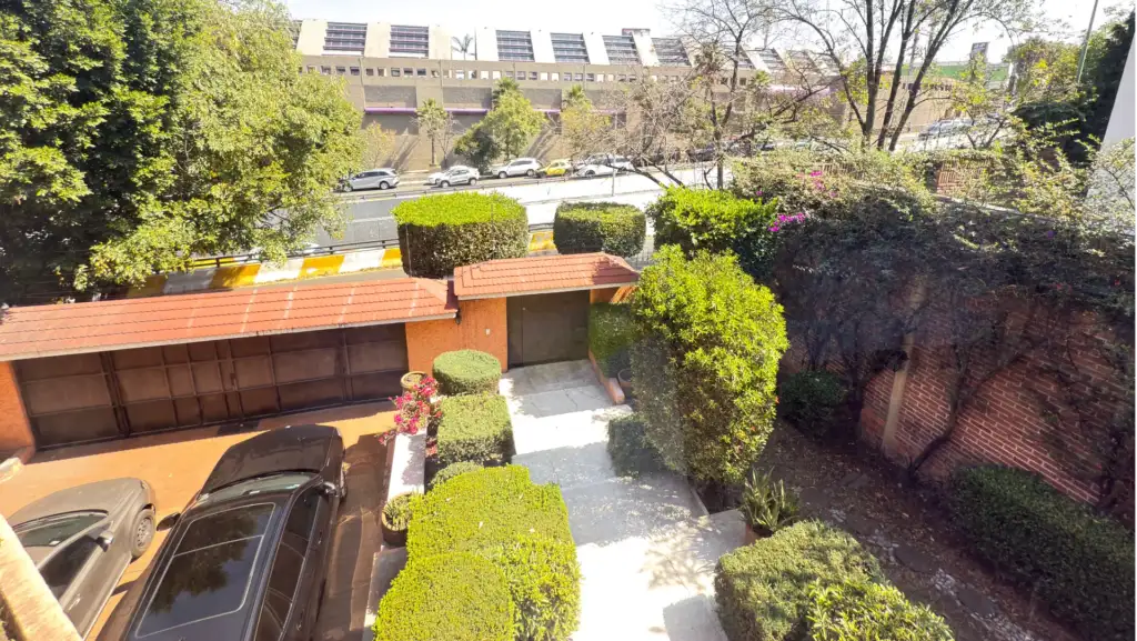 Venta-de-casa-en-bosques-de-las-lomas-lilas-cdmx-f6