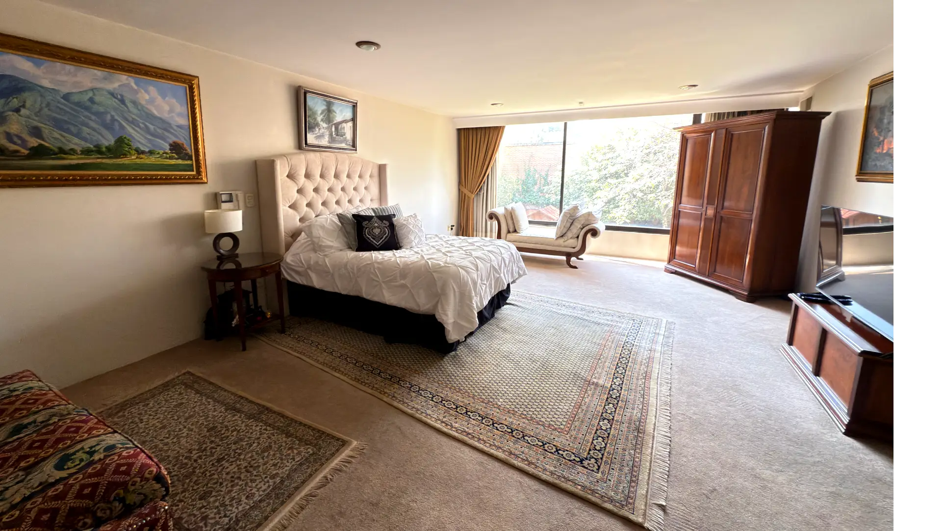 Venta-de-casa-en-bosques-de-las-lomas-lilas-cdmx-f2